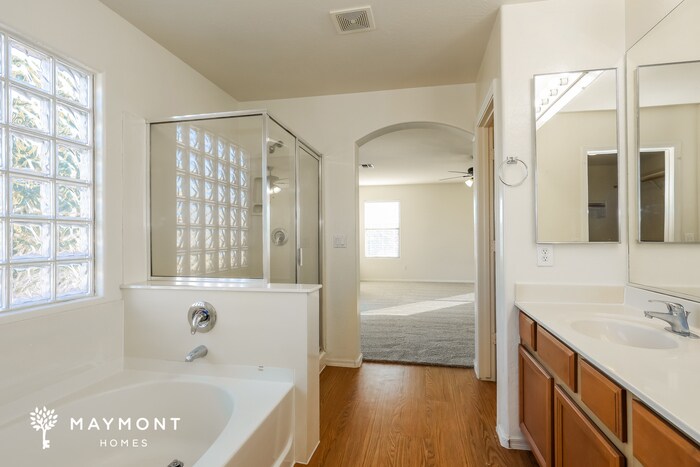 Building Photo - 16812 W Marconi Ave