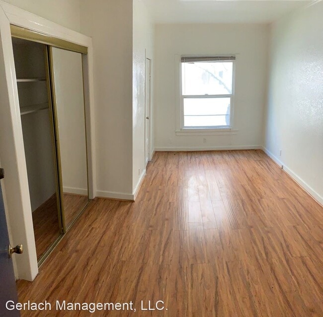 Building Photo - 2431 Sichel St