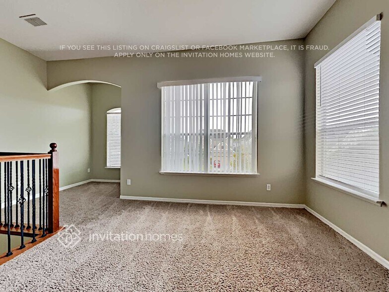 Building Photo - 2061 Cedar Park Ln