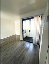 Building Photo - 14324 Lemoli Ave