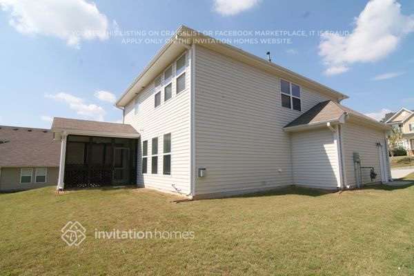 Building Photo - 2883 Open Sky Way