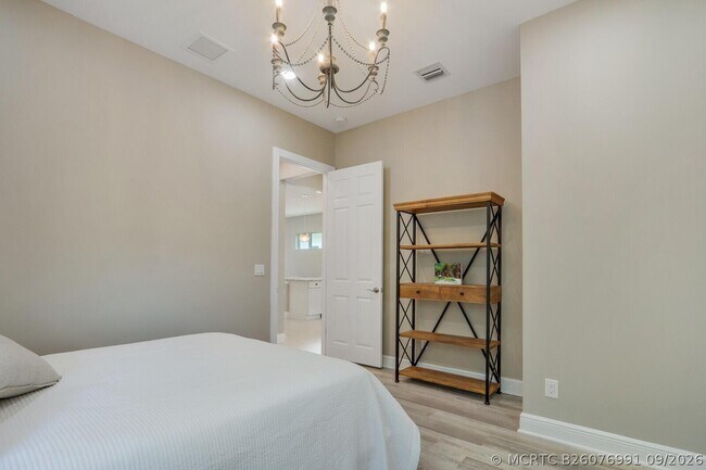 Building Photo - 8942 SW Pepoli Way
