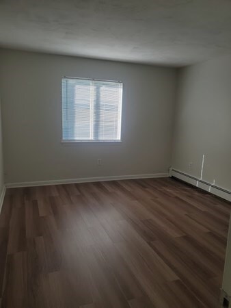 Building Photo - 50 Francis St