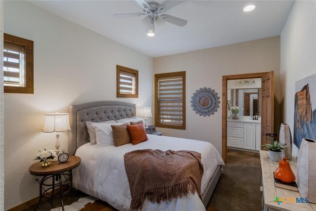 Building Photo - 1654 Gruene Vineyard Crossing