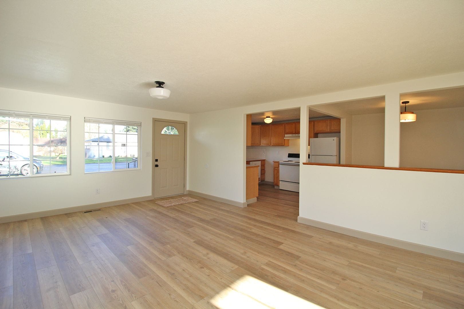 Building Photo - 11318 NE Siskiyou St