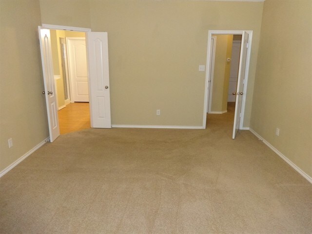 Building Photo - 5717 Eagle Mountain Dr