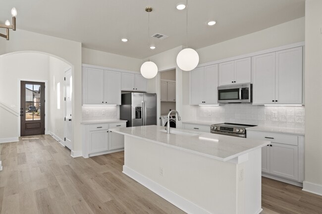 Building Photo - 6704 Abode Ave