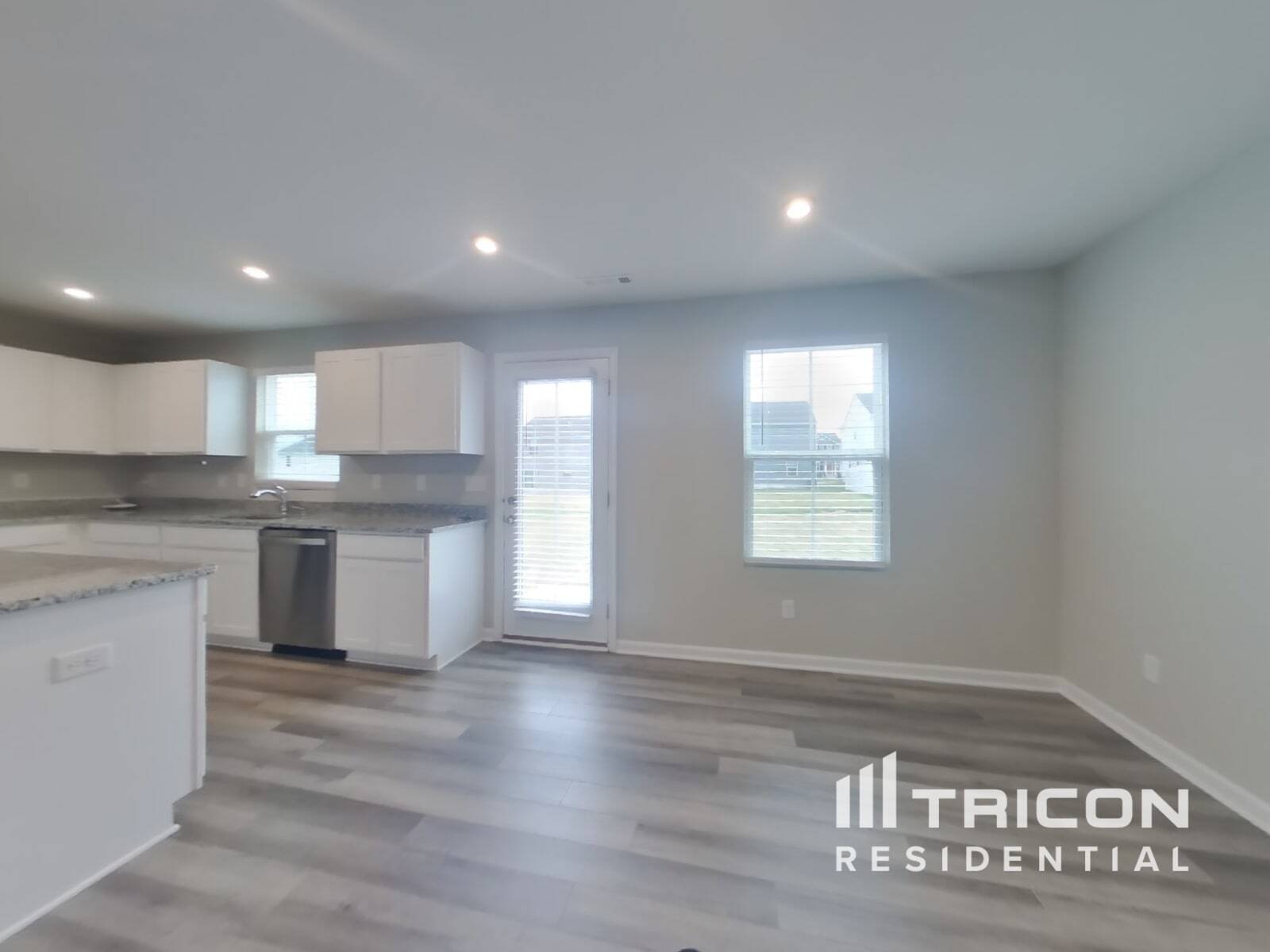 Building Photo - 1804 Quail Run Wy