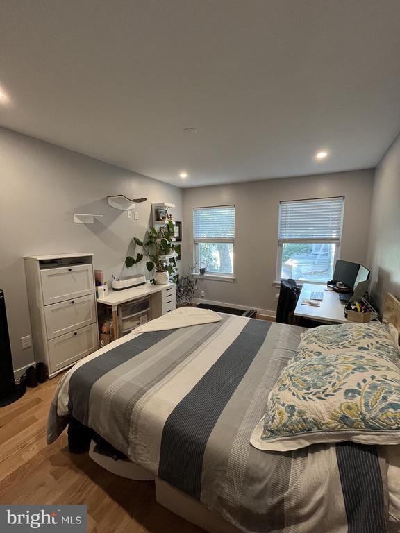 Building Photo - 1323 S 22nd St