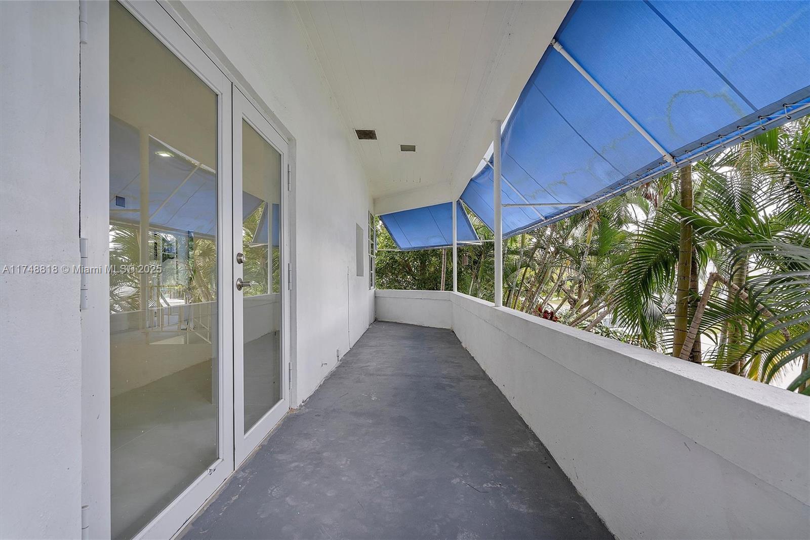 Building Photo - 600 Surfside Blvd
