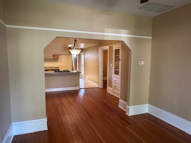Building Photo - Modesto 3 Bedroom 2 Bathroom Home.