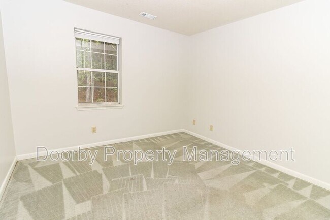 Building Photo - 6312 Harrison Ooltewah Rd