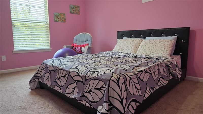 Building Photo - 6860 Rocking Horse Ln