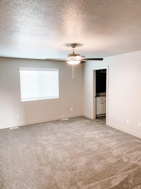 Building Photo - 302 E 1500 N