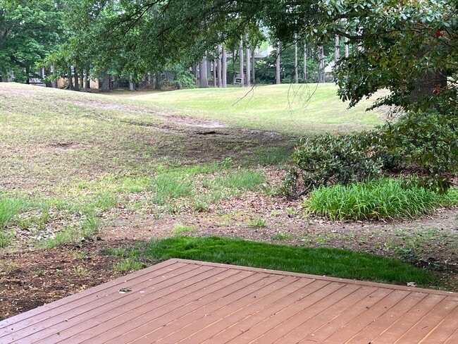 Building Photo - Beautifully Updated Kiln Creek Home with G...