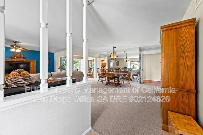 Building Photo - 12576 Oaks N Dr