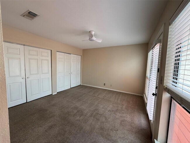 Building Photo - 17 Casa Verde St