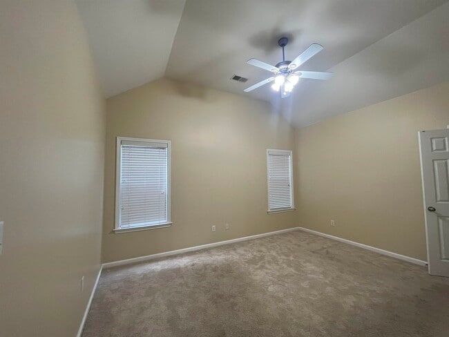 Building Photo - 1275 Isle Bay Dr