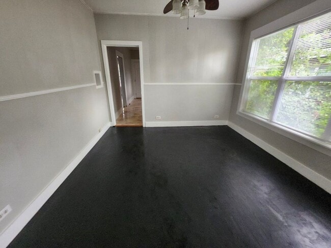 Building Photo - 1711 Wisteria St