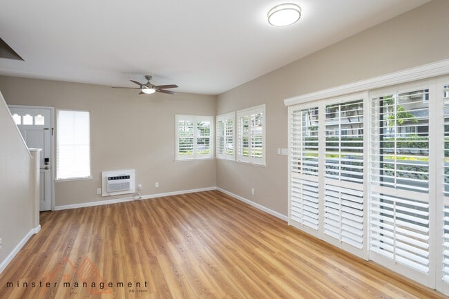 Building Photo - 7080 Hawaii Kai Dr