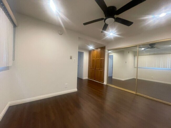 Building Photo - Coming Soon- Spacious Torrance 2 Bed/2 Bat...