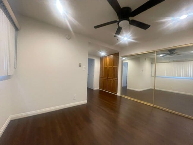 Building Photo - Spacious Torrance 2 Bed/2 Bath Condo with 3 parking spaces – Pets Welcome, Most Utilities Included!