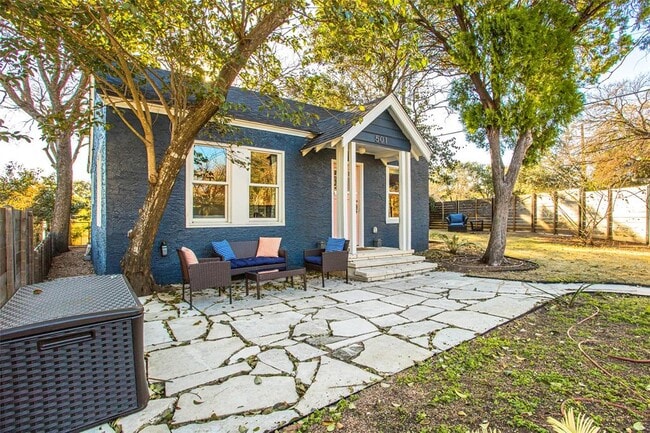 Building Photo - 501 Terrace Dr