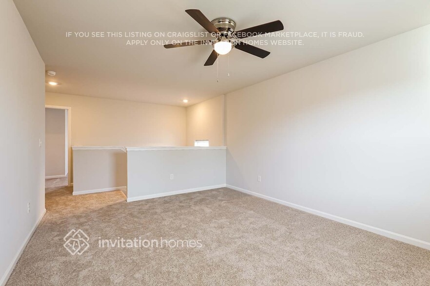 Building Photo - 217 White Flds Ave