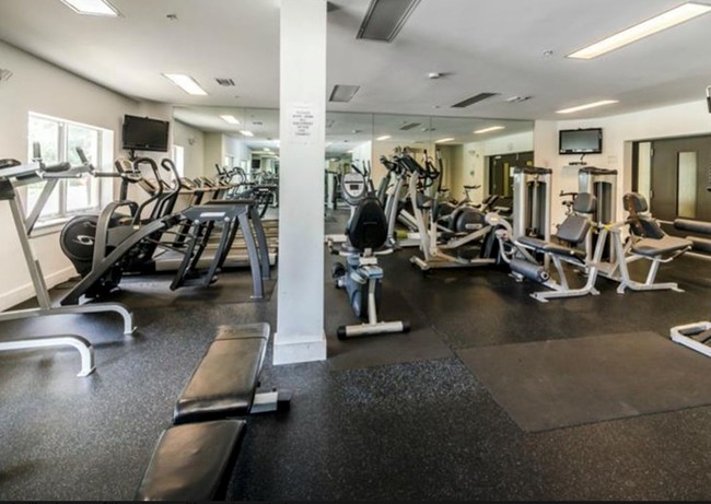 Fitness center on main lvl - 1010 Central Ave