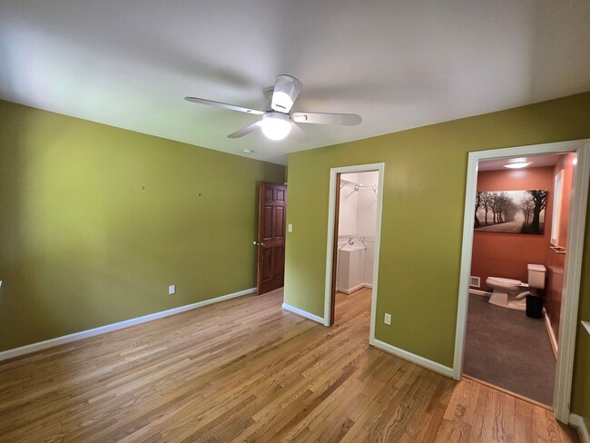 Building Photo - Design and Uniquity Radiate in this Centra...