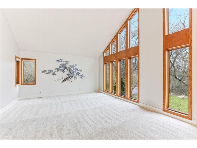 Building Photo - 5880 Christmas Lake Rd