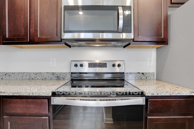 Building Photo - 6417 Mountain Home Way