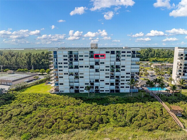 Building Photo - 4200 N Hwy A1A