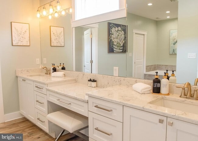 Building Photo - 23296 Wilder Way