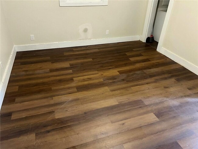 Building Photo - 248 Madison St