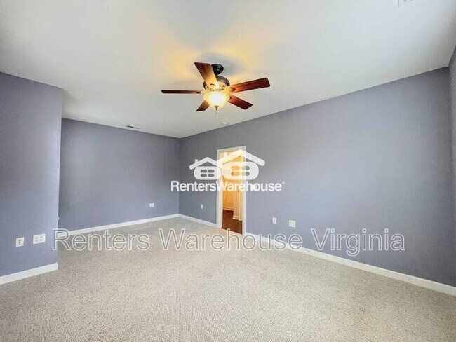 Building Photo - 446 Blue Beech Way