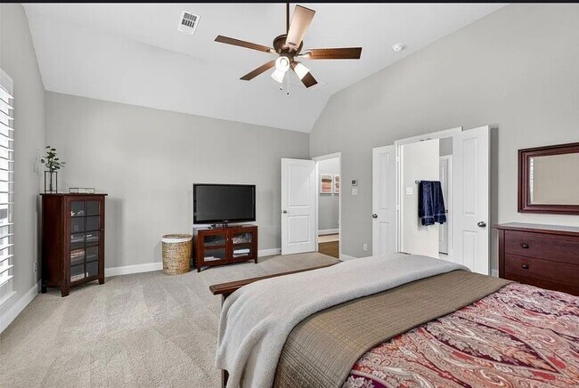 Building Photo - 14044 Falcon Ranch Dr