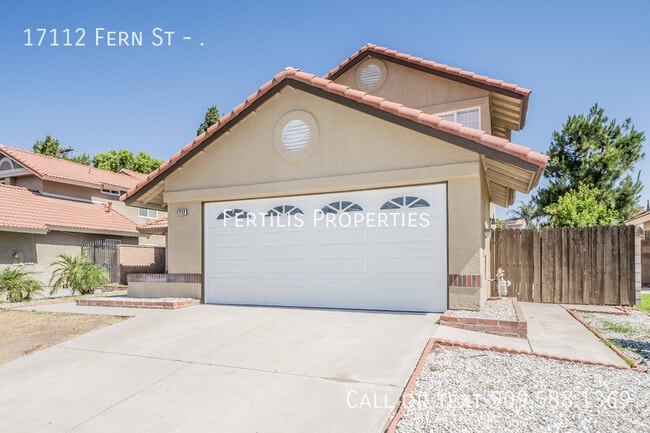 Building Photo - 17112 Fern St