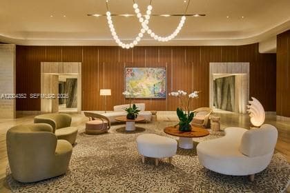 Building Photo - 500 Alton Rd