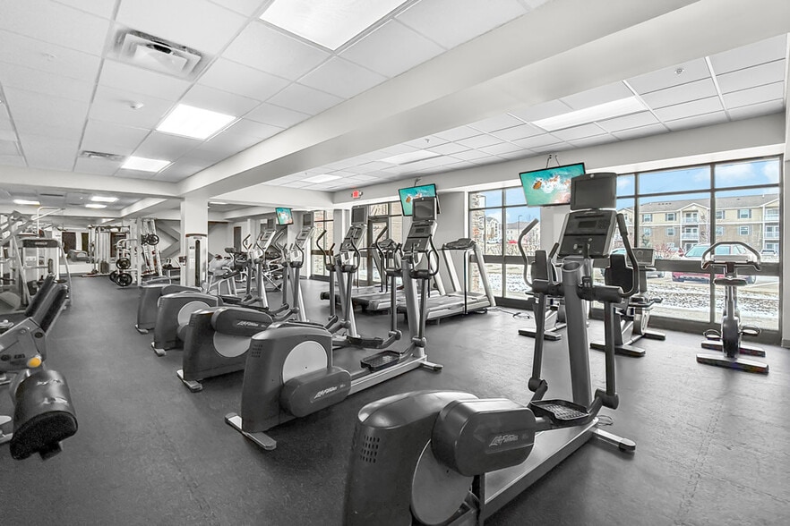 Fitness Center - The Franklin Apartments