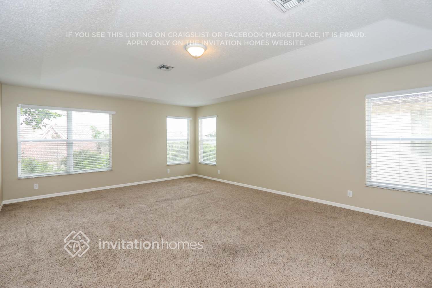 Building Photo - 10873 La Salinas Cir