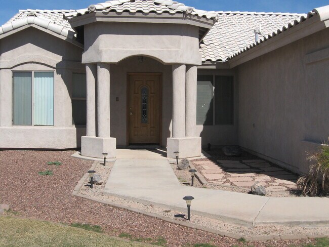 Building Photo - VILLA CHAPARRAL