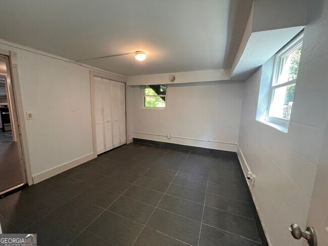 Building Photo - 80 Stafford St NW