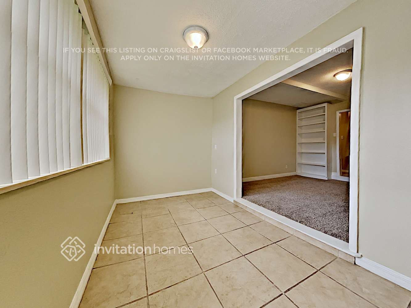 Building Photo - 384 St Dunstan Way