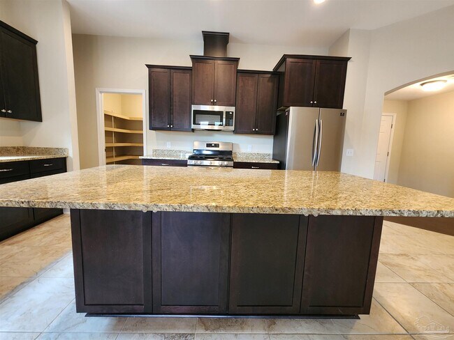 Building Photo - 6061 Twenty One Oaks Dr