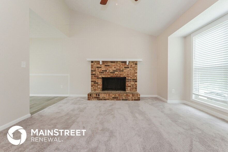 Building Photo - 4082 Sweet Water Ct SE