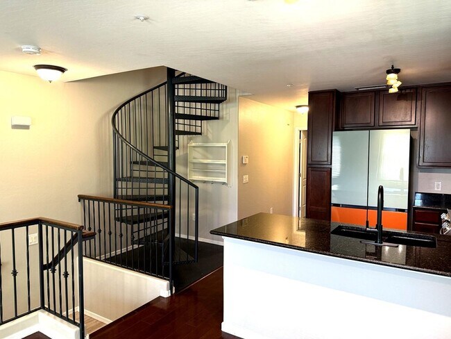 Building Photo - 4078 E Windsor Dr