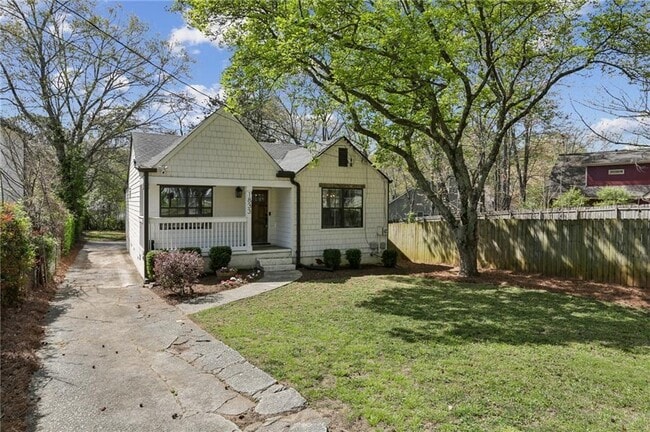 Building Photo - 1833 Flat Shoals Rd SE