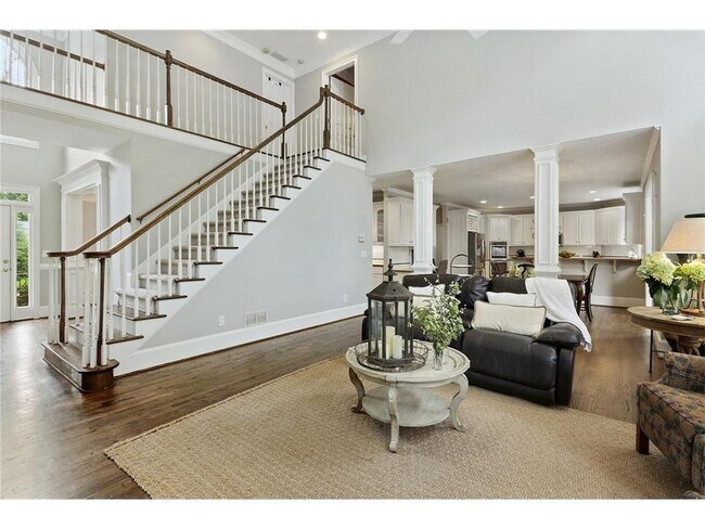 Building Photo - 205 Rod Ct