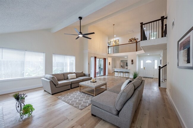 Building Photo - 12719 Ashford Knoll Dr